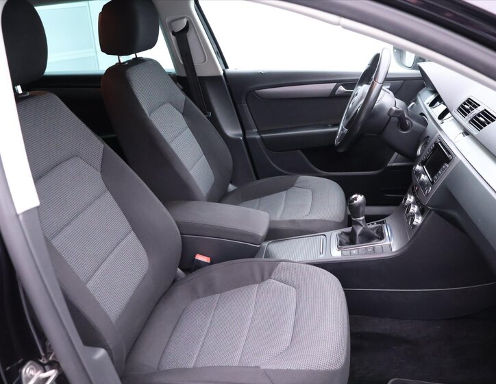 Volkswagen Passat Kombi 1,4 l 90 kw