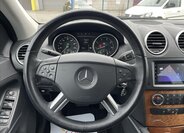 Mercedes-Benz Třídy M SUV / Terénní 3,5 l 200 kw