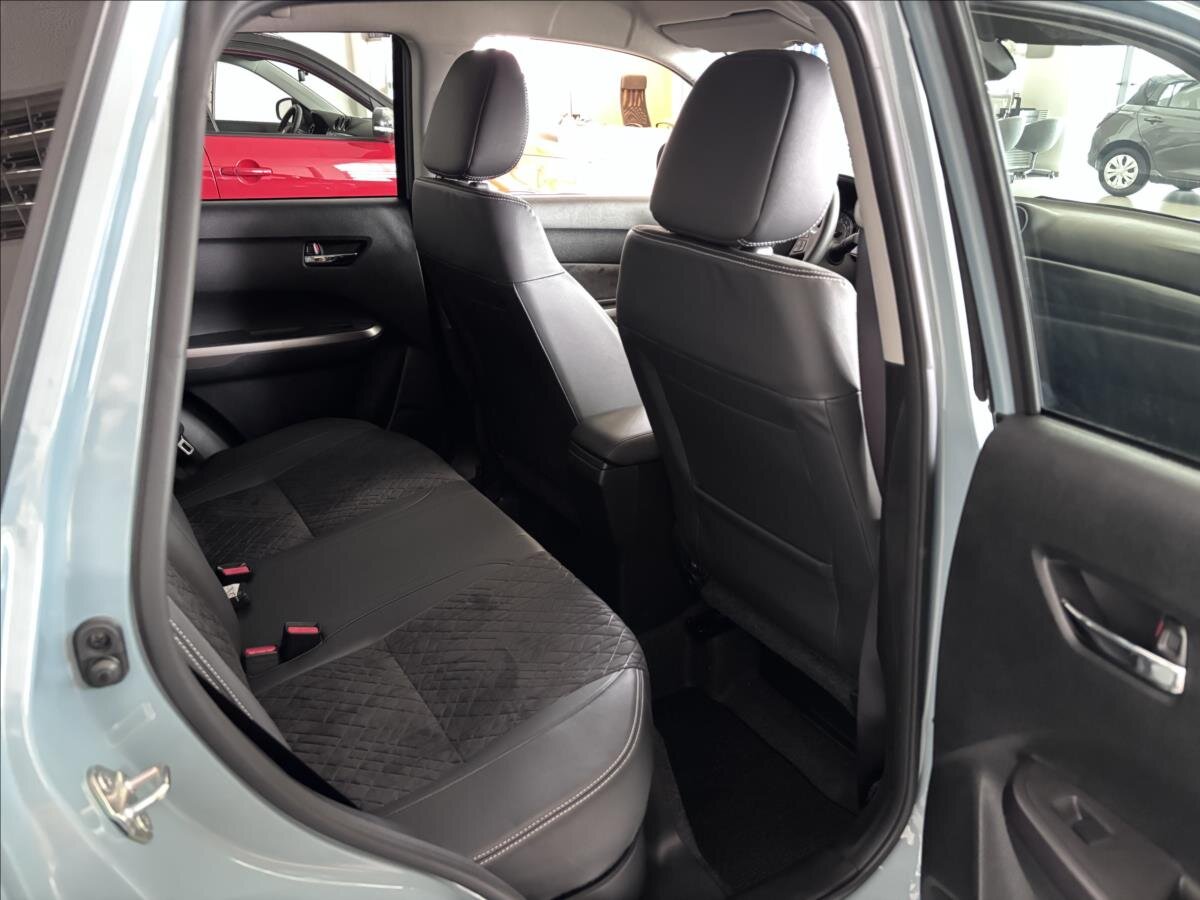 Suzuki Vitara SUV / Terénní 1,4 l 81 kw