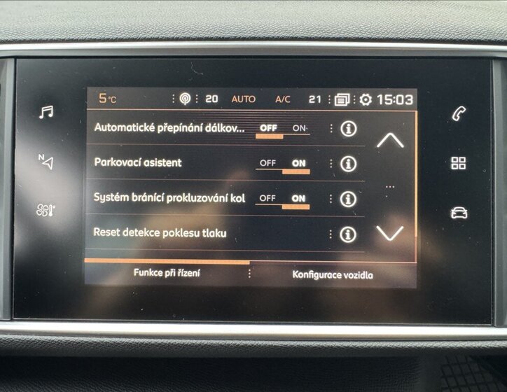 Peugeot 308 Kombi 1,5 l 96 kw