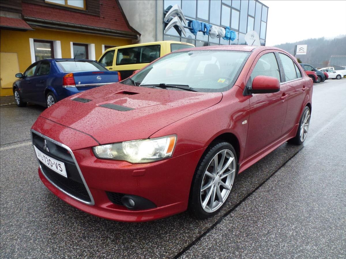 Mitsubishi Lancer Hatchback 2,0 l 217 kw