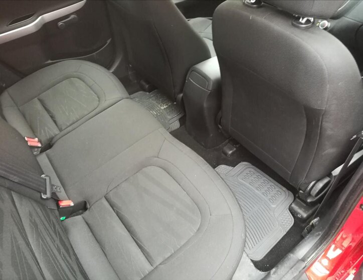 KIA Ceed Hatchback 1,4 l 73 kw