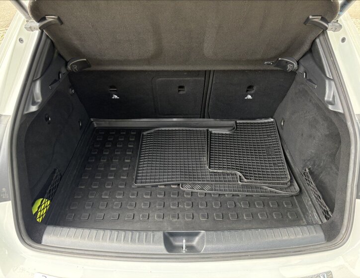 Mercedes-Benz GLA SUV 2,0 l 135 kw