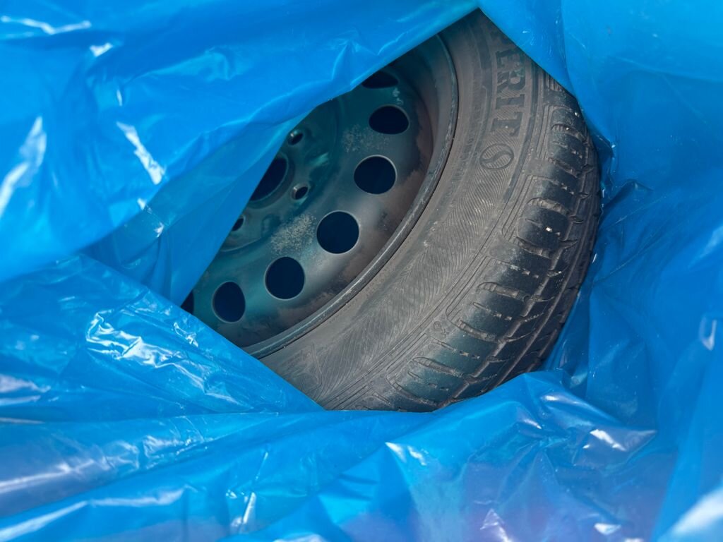 Peugeot 107 Hatchback 998,0 50 kw