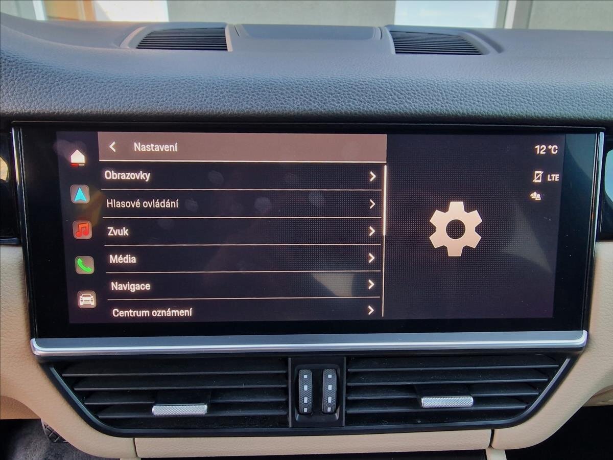 Porsche Cayenne SUV 3,0 l 250 kw