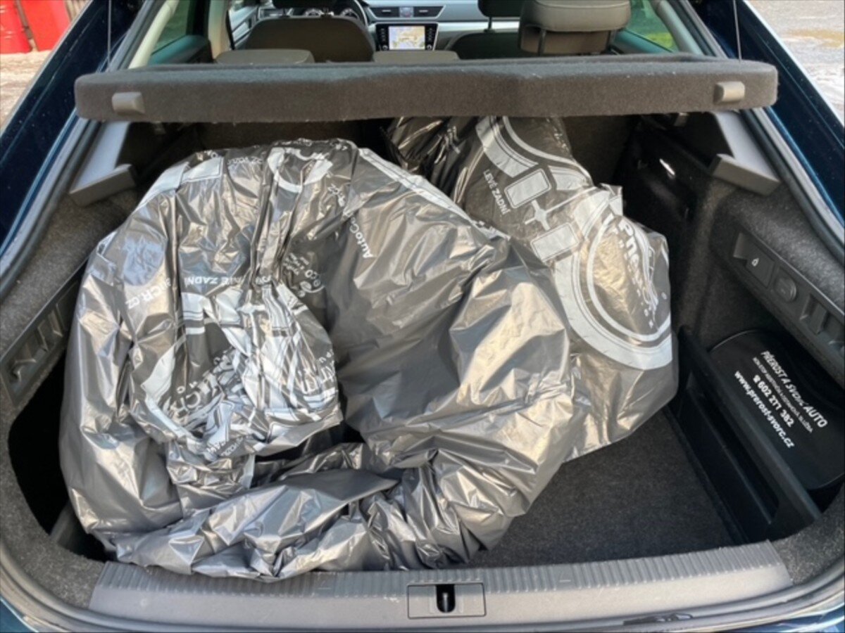 Škoda Superb Liftback 2,0 l 110 kw