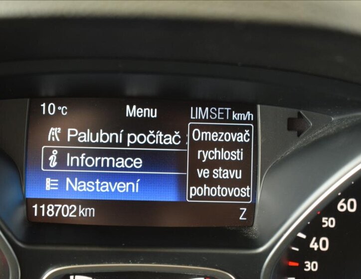 Ford Kuga SUV / Terénní 2,0 l 110 kw