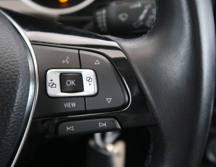 Volkswagen Touran Kombi 2,0 l 110 kw