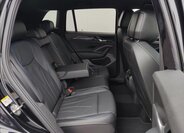 Volkswagen Tiguan SUV 1,5 l 130 kw