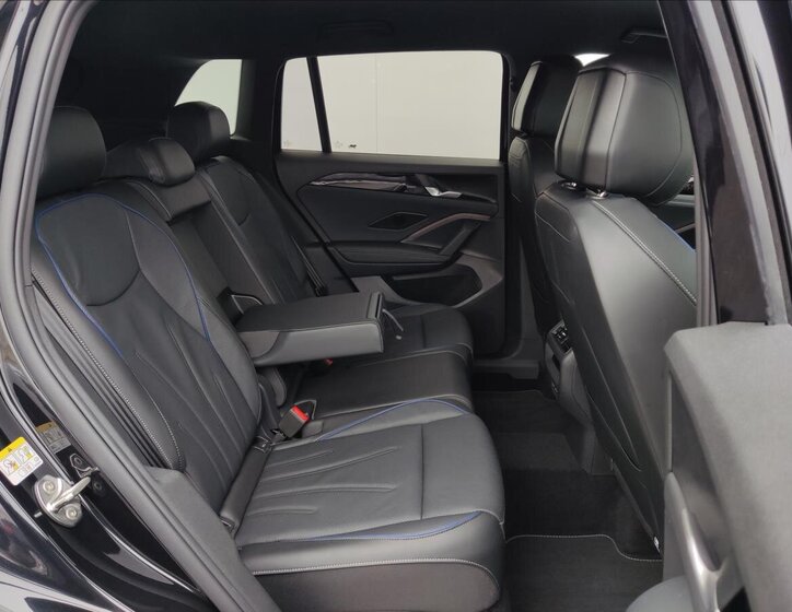 Volkswagen Tiguan SUV 1,5 l 130 kw