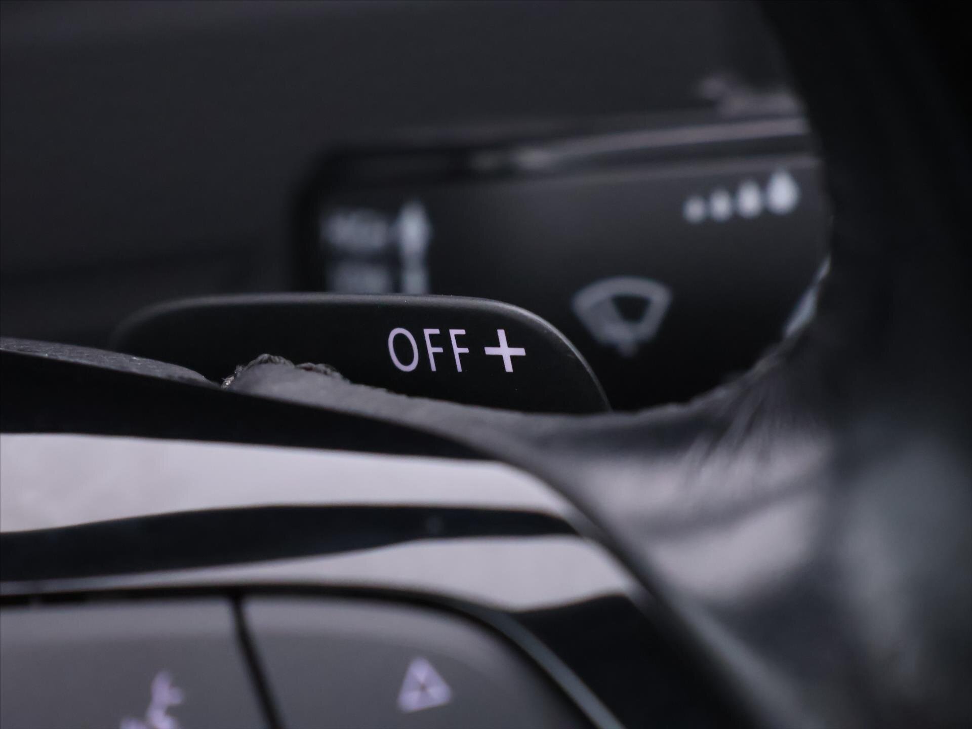 Volkswagen Golf Kombi 2,0 l 110 kw