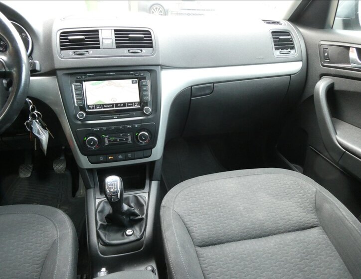 Škoda Yeti SUV / Terénní 1,8 l 118 kw