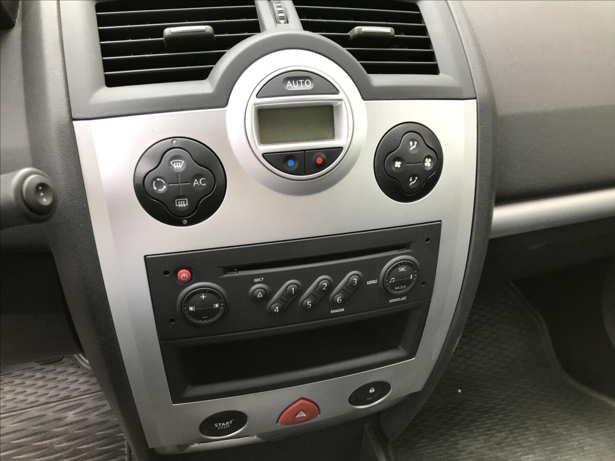 Renault Mégane Sedan / Limuzína 1,4 l 72 kw