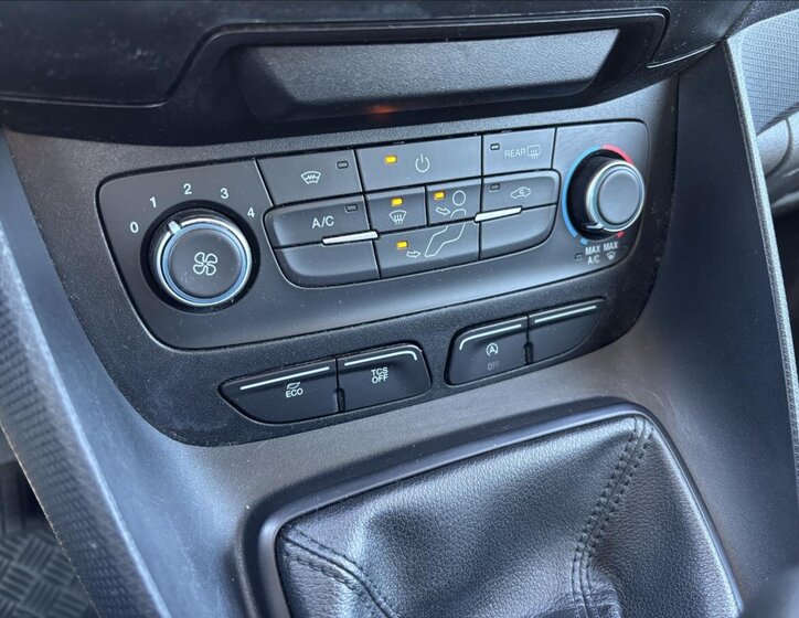 Ford Transit Connect Ostatní 1,5 l 74 kw