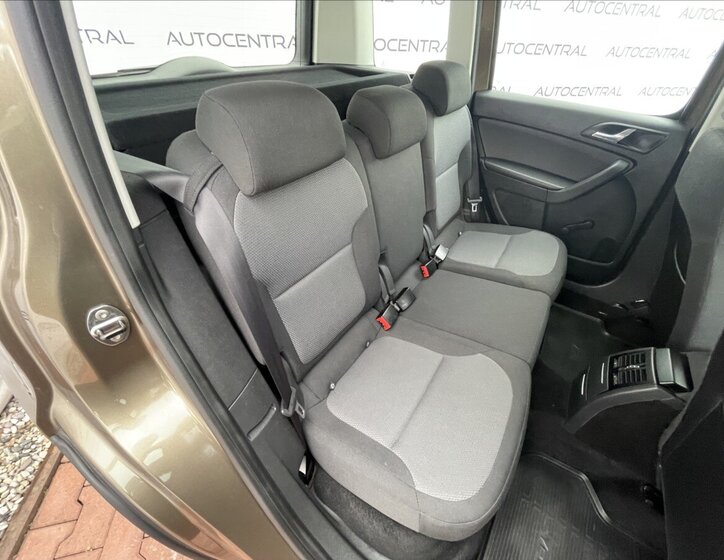 Škoda Yeti SUV / Terénní 1,2 l 77 kw