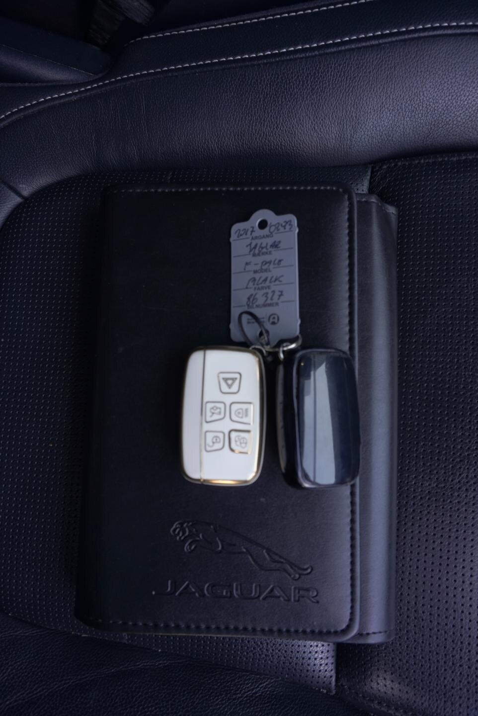 Jaguar F-Pace SUV / Terénní 2,0 l 184 kw