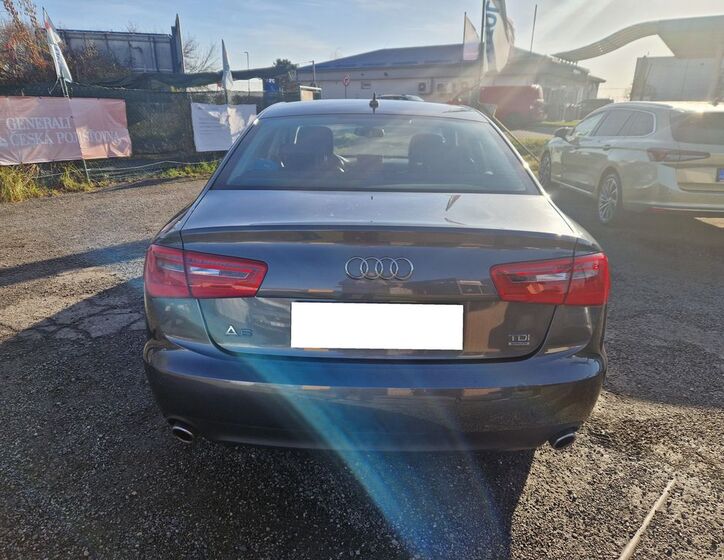 Audi A6 6