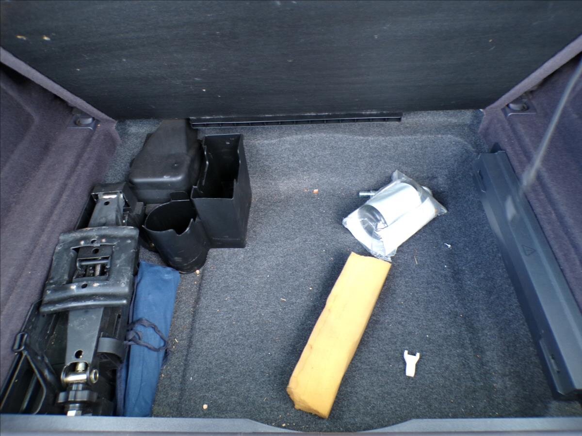 Mercedes-Benz Třídy A Kombi 1,6 l 60 kw