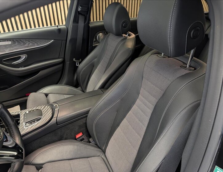 Mercedes-Benz Třídy E Kombi 2,0 l 143 kw