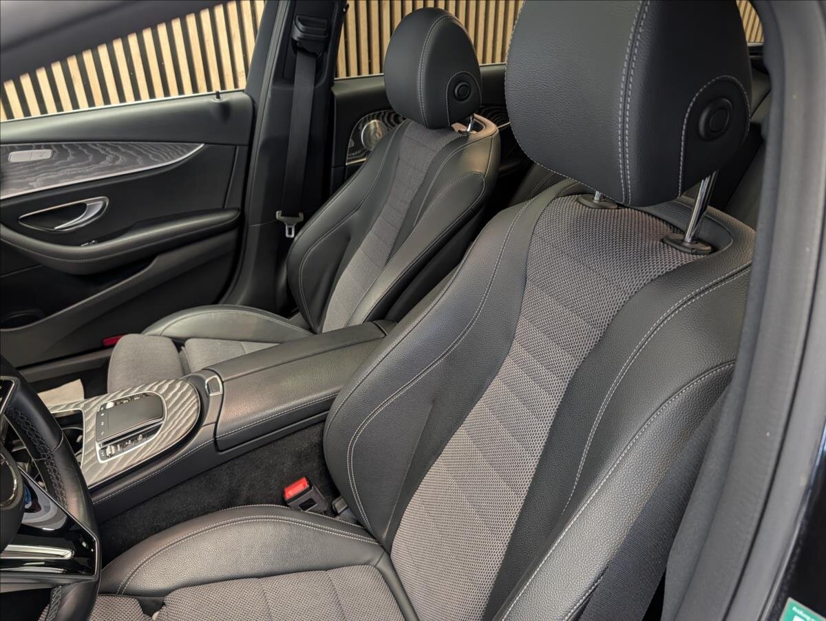 Mercedes-Benz Třídy E Kombi 2,0 l 143 kw