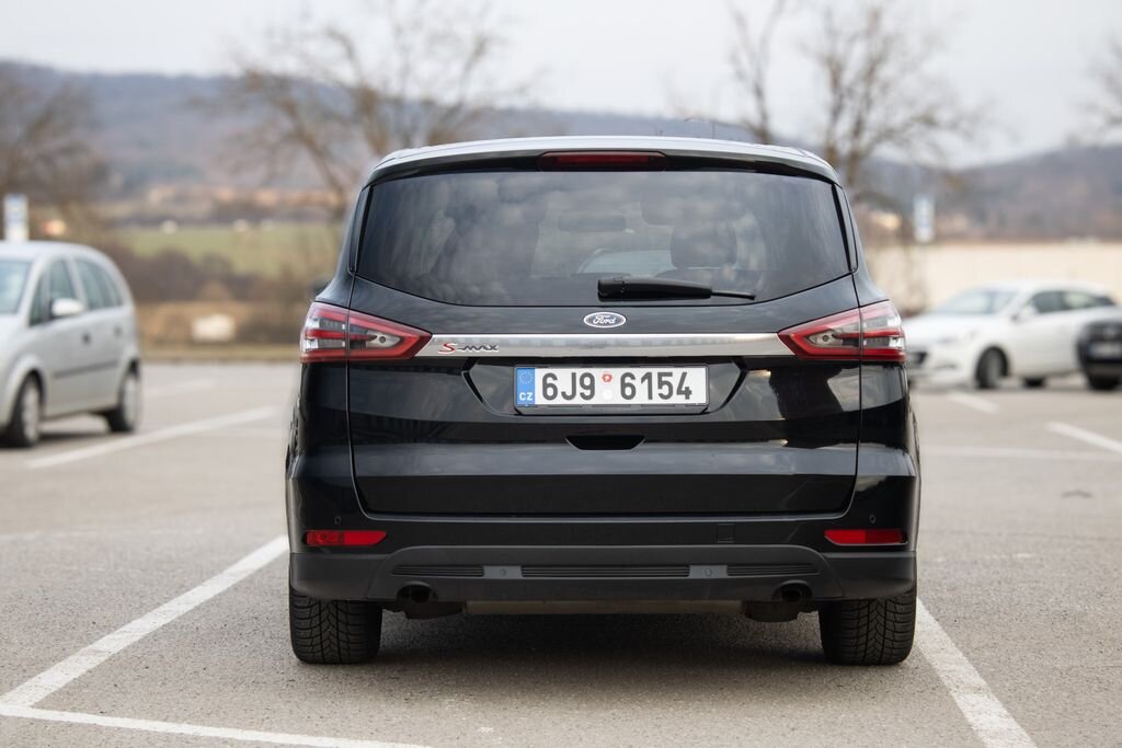 Ford S-MAX MPV 2,0 l 110 kw