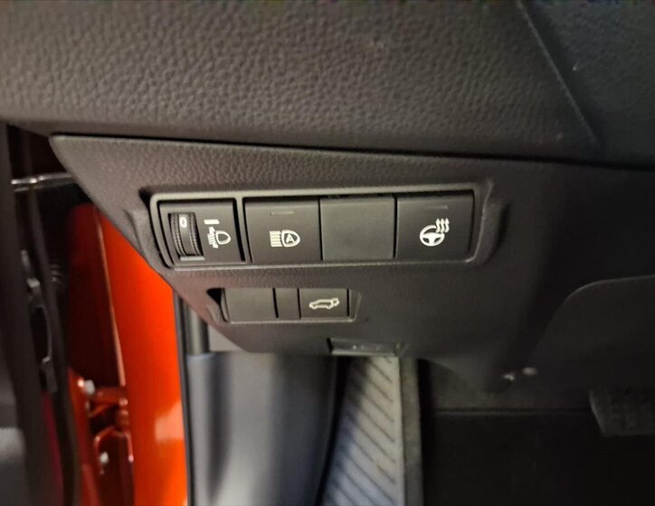 Toyota Corolla Cross SUV 2,0 l 131 kw