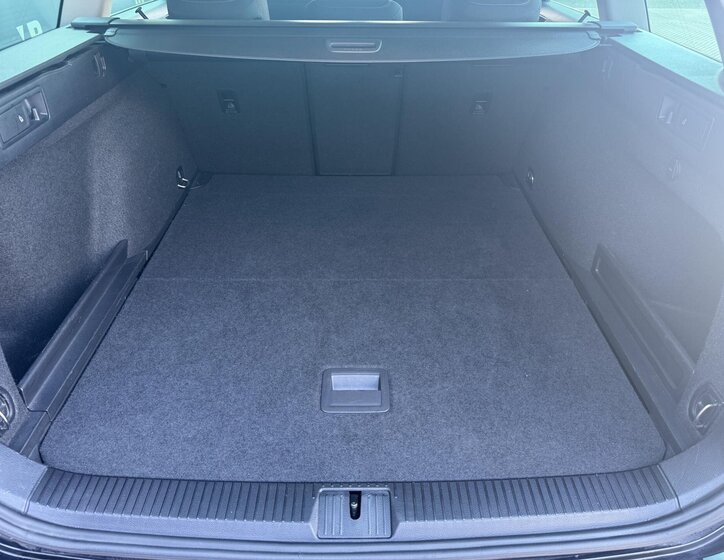 Volkswagen Passat Kombi 2,0 l 110 kw