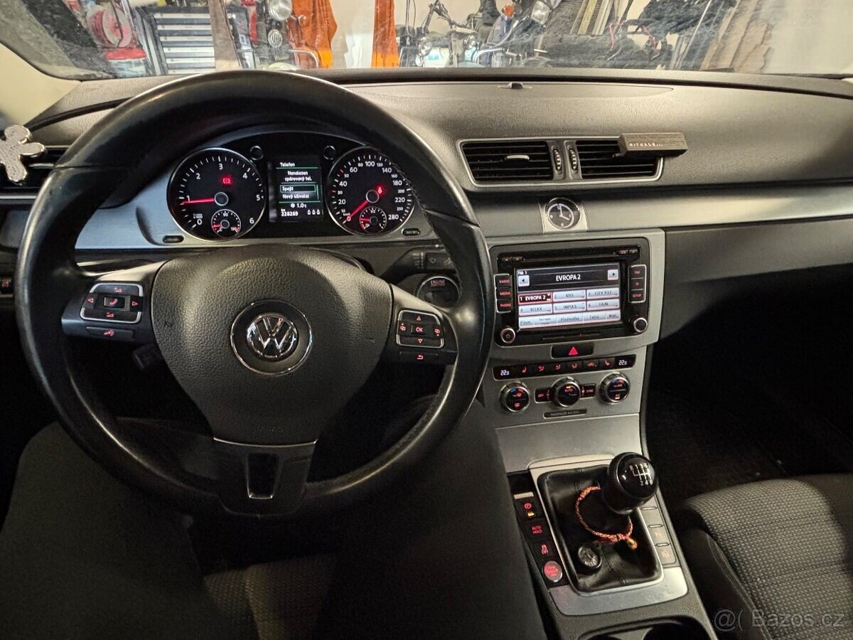 Volkswagen Passat CC Sedan 0,0 103 kw