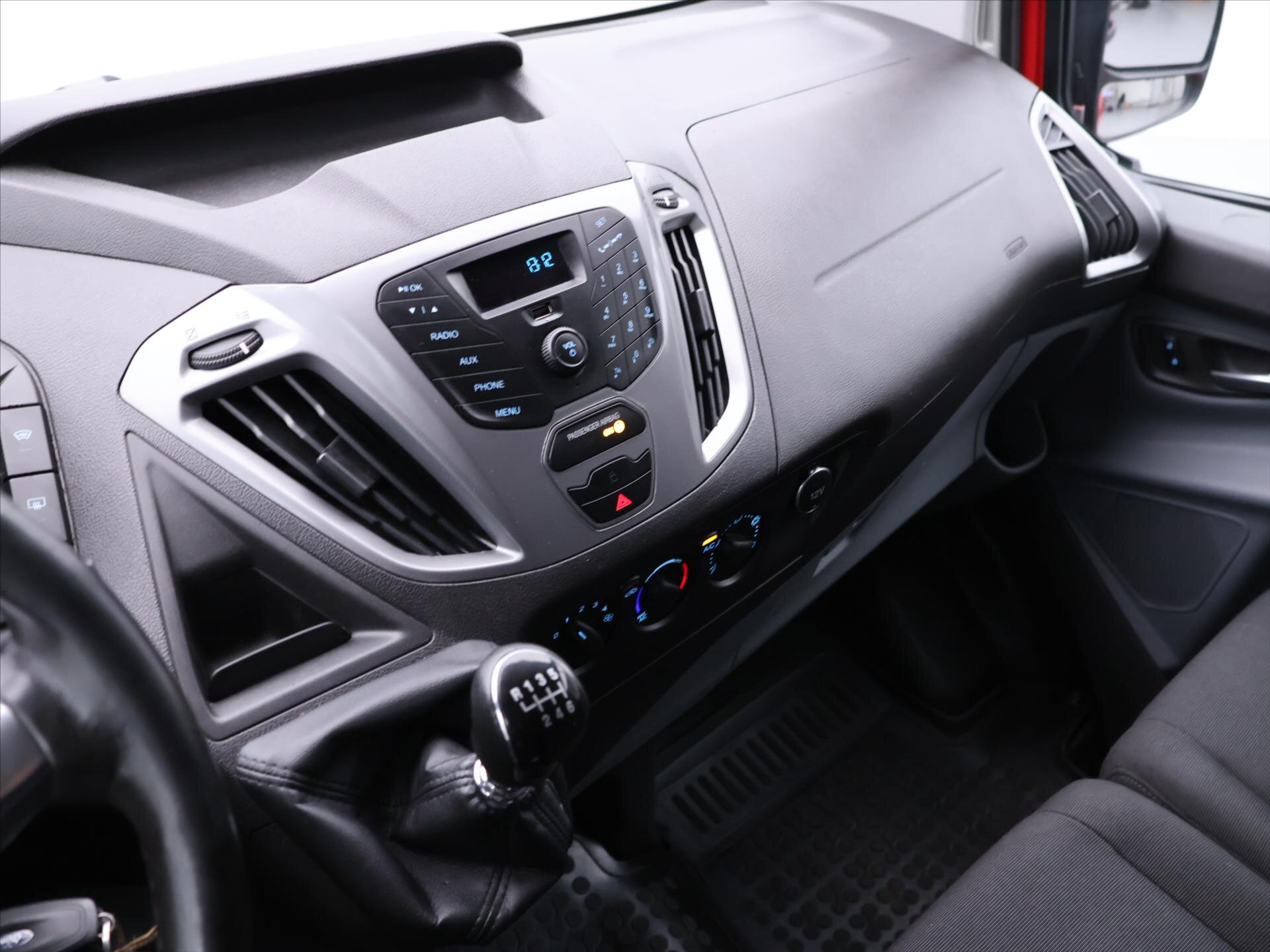 Ford Transit Custom Kombi 2,0 l 96 kw