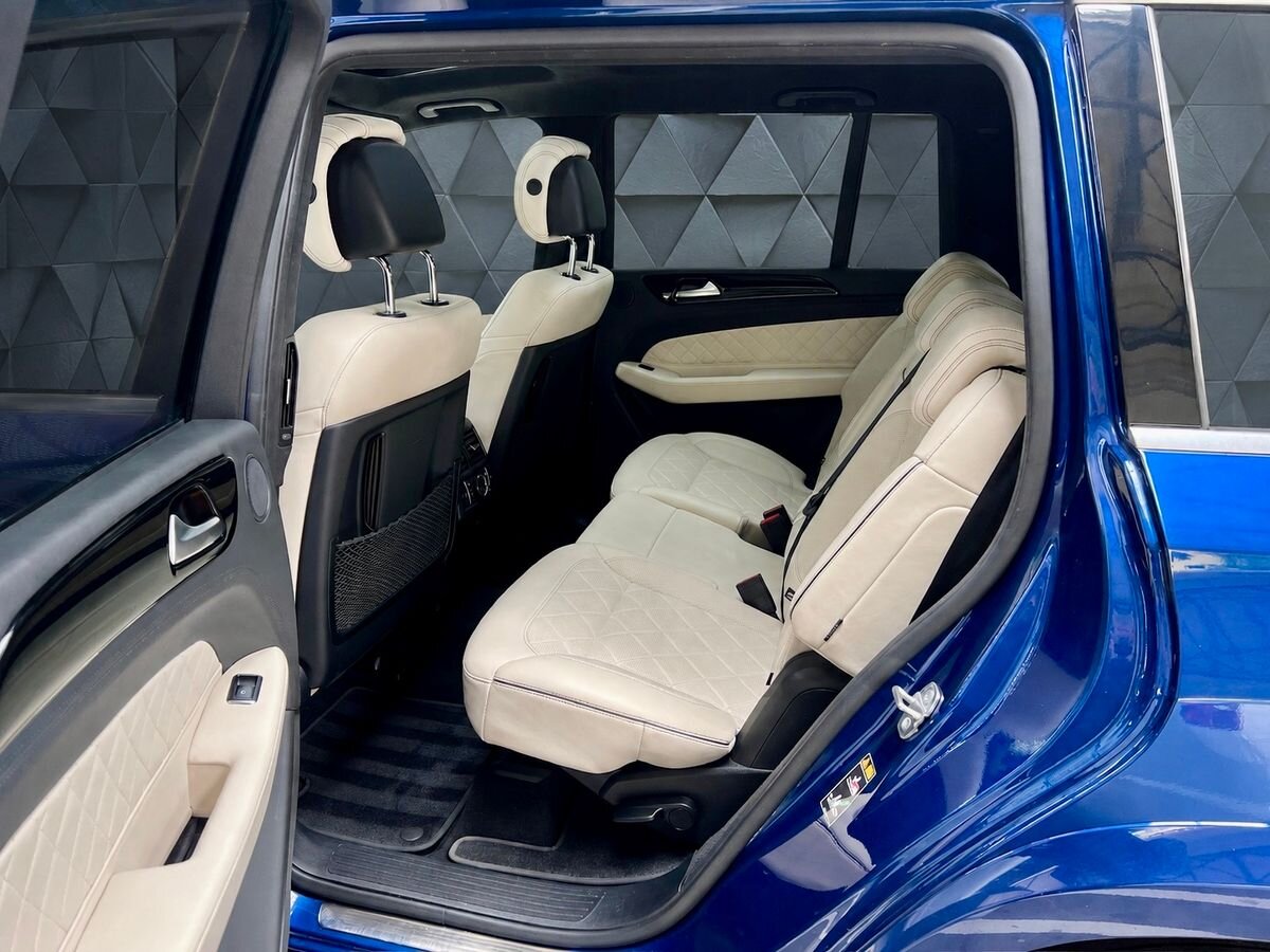 Mercedes-Benz GLS SUV / Terénní 3,0 l 190 kw