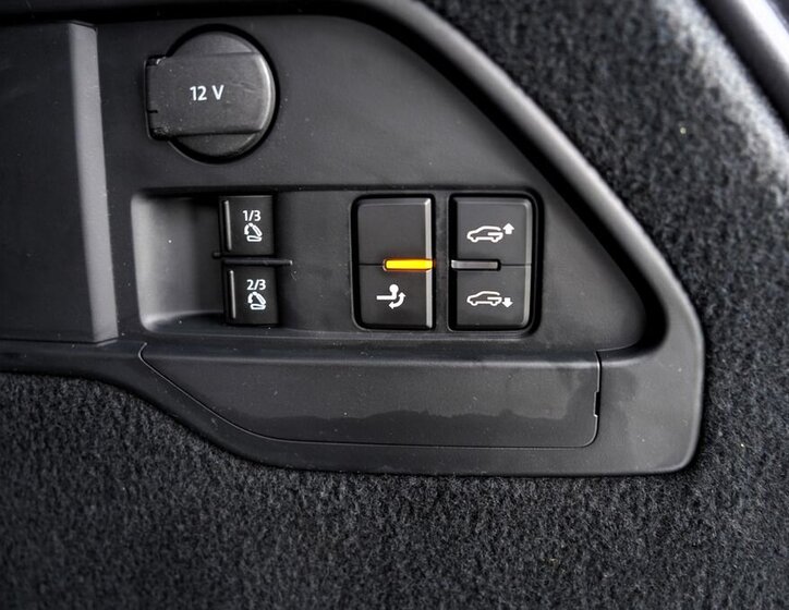 Volkswagen Touareg 12