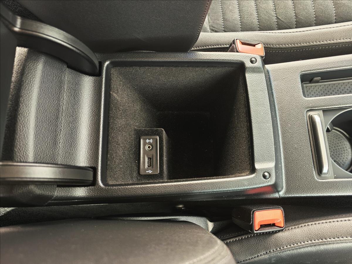 Volkswagen Passat Kombi 1,4 l 110 kw