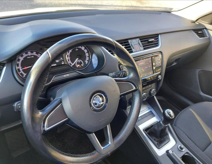 Škoda Octavia Kombi 1,6 l 85 kw