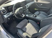 Mercedes-Benz Třídy E Sedan / Limuzína 3,0 l 190 kw