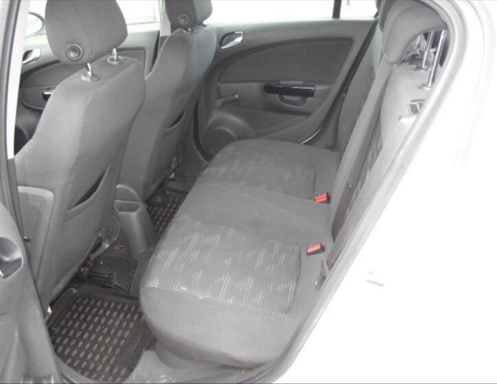 Opel Corsa Hatchback 1,4 l 74 kw