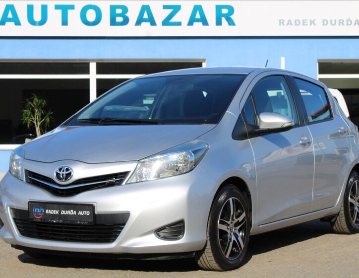 Toyota Yaris Hatchback 998,0 51 kw