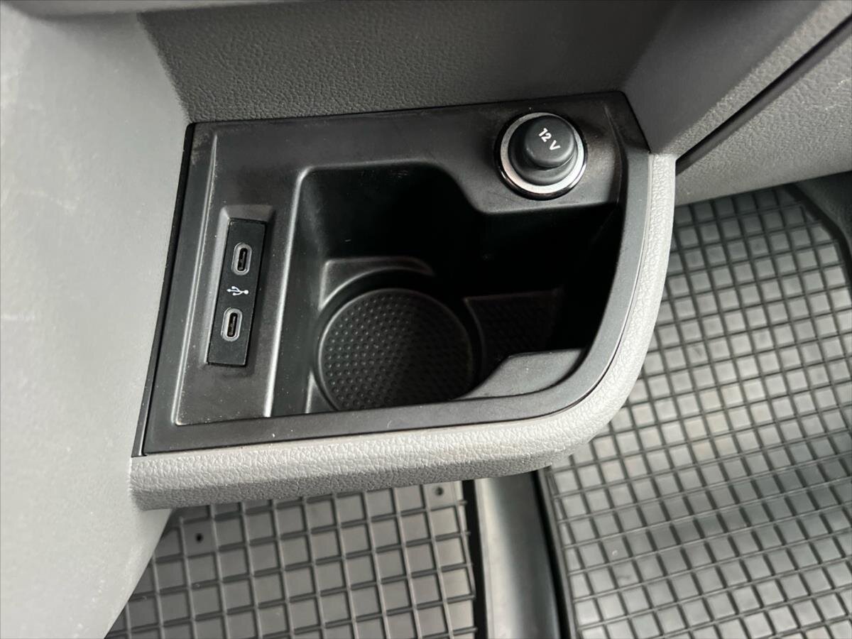 Volkswagen Transporter Skříň 2,0 l 110 kw