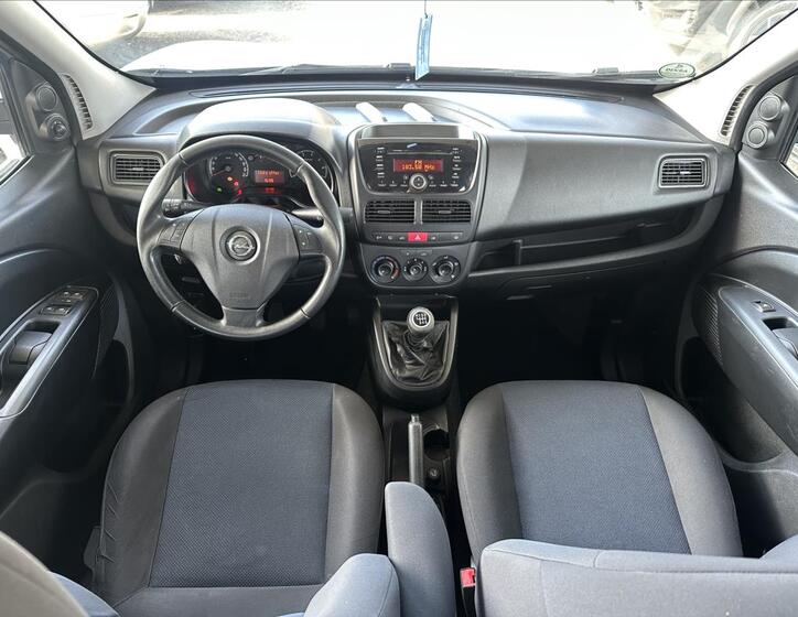 Opel Combo 14