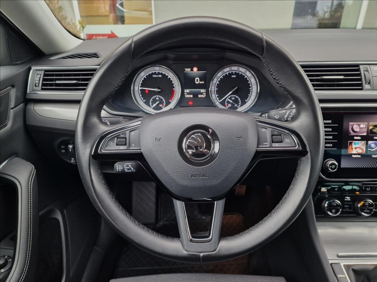 Škoda Superb Sedan 2,0 l 110 kw