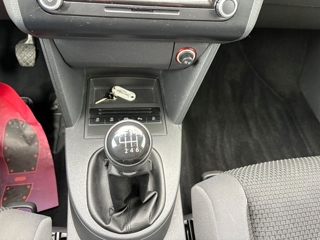 Volkswagen Touran MPV 1,6 l 77 kw