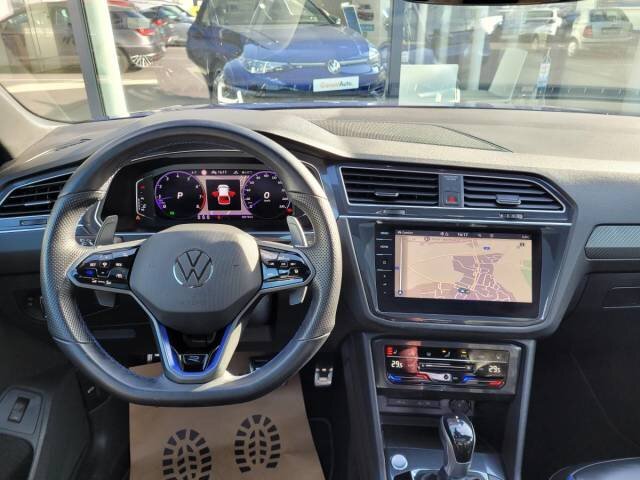 Volkswagen Tiguan SUV 2,0 l 235 kw
