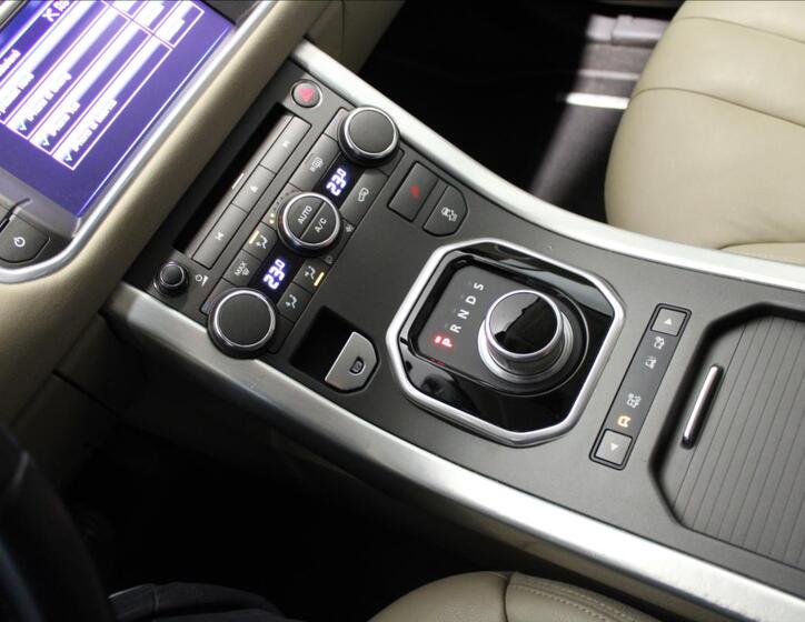 Land Rover Range Rover Evoque 36