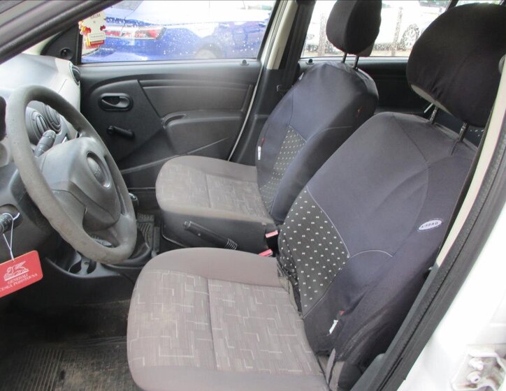 Dacia Sandero Hatchback 1,4 l 55 kw