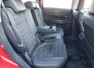 Mitsubishi Outlander SUV / Terénní 2,4 l 165 kw