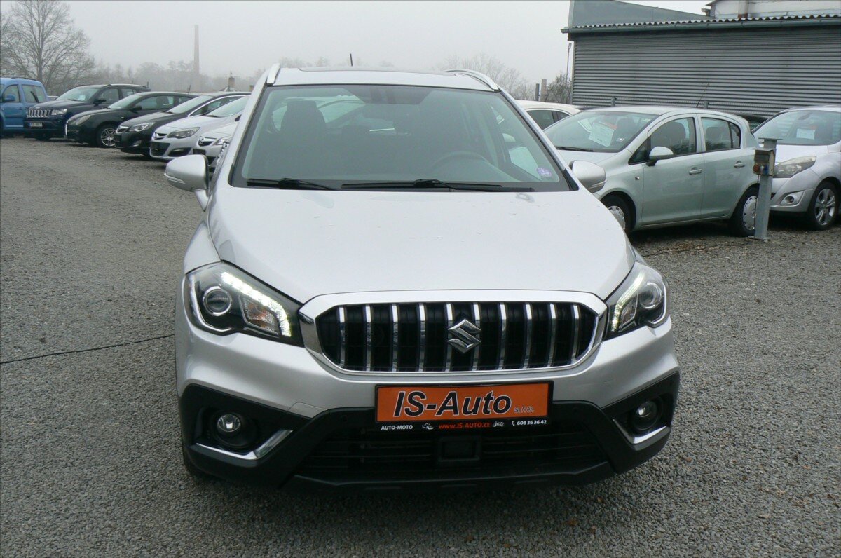 Suzuki SX4 S-Cross SUV / Terénní 1,4 l 103 kw