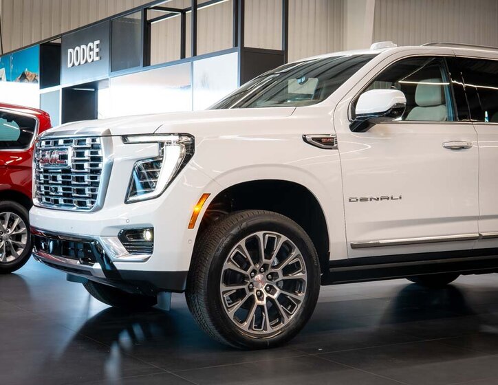 GMC Yukon SUV 6,2 l 313 kw