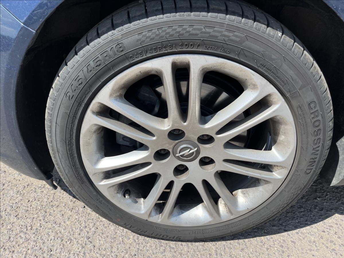 Opel Insignia Kombi 2,0 l 118 kw