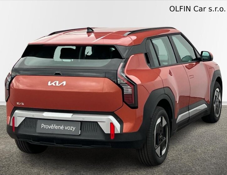 KIA EV3 SUV / Terénní 0,0 150 kw
