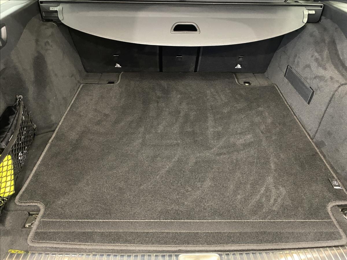 Mercedes-Benz Třídy E Kombi 2,0 l 143 kw