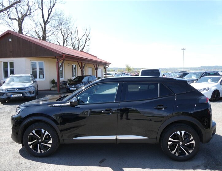 Peugeot 2008 SUV / Terénní 1,2 l 96 kw